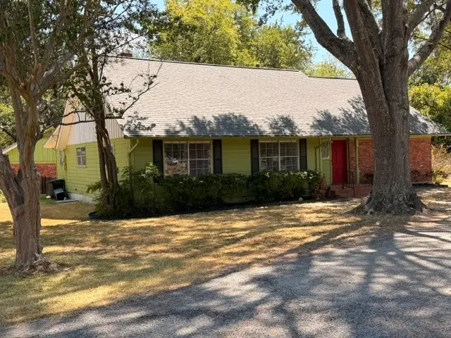 612 9th Street, Terrell, TX 75160 - #1