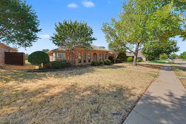 1230 Lochness Lane, Garland, TX 75044