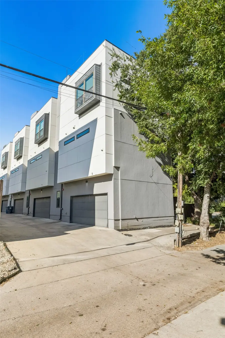 5914 Lindell Avenue #400, Dallas, TX 75206 - #3