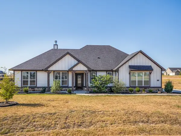 145 Prairie Meadows Court, Rhome, TX 76078