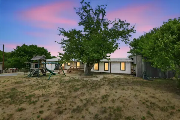 2008 Highridge Lane, Midlothian, TX 76065