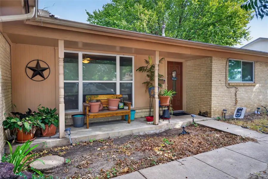5613 Bonnie Wayne Street, Haltom City, TX 76117 - #2
