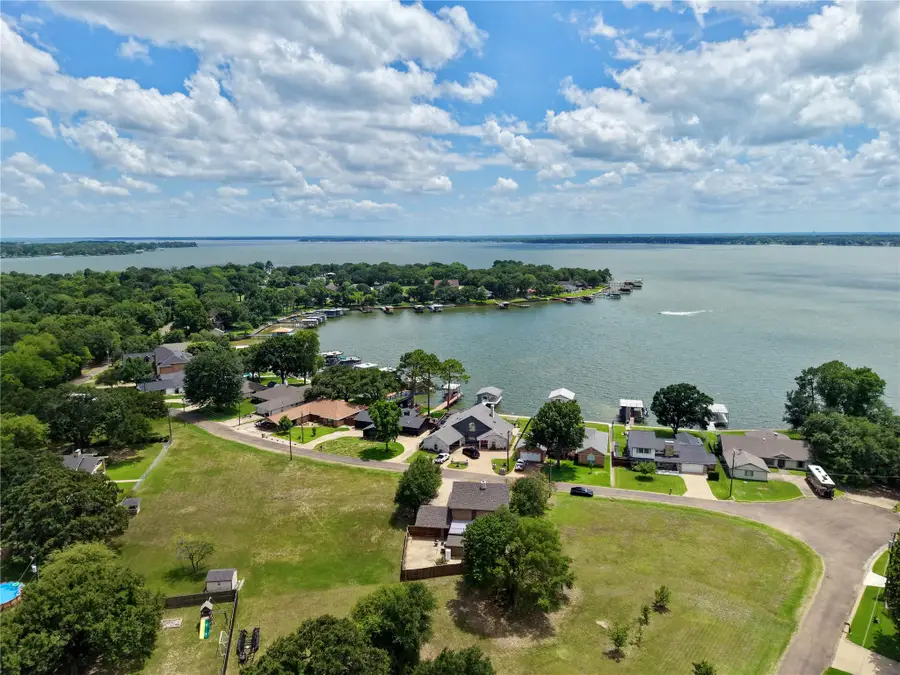 131 San Felipe Drive, Gun Barrel City, TX 75156 - #2