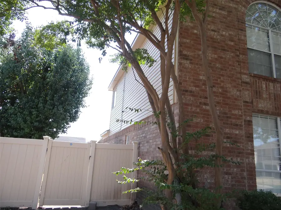 1329 Woodthorpe Drive, Mesquite, TX 75181 - #2