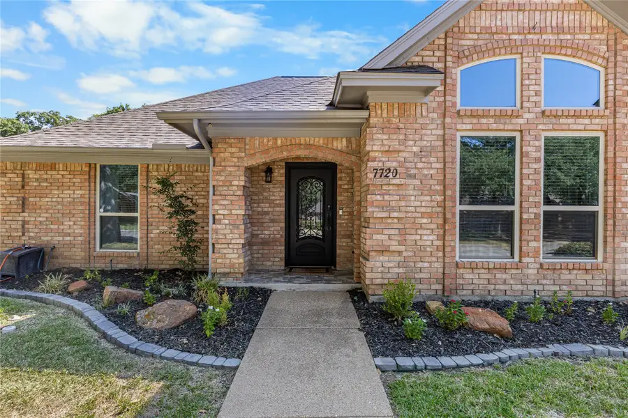 7720 Amy Lane, North Richland Hills, TX 76182 - #3