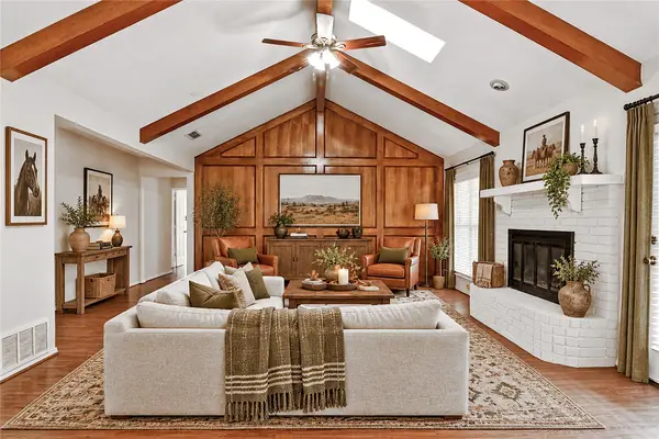 6403 Aires Drive, Arlington, TX 76001