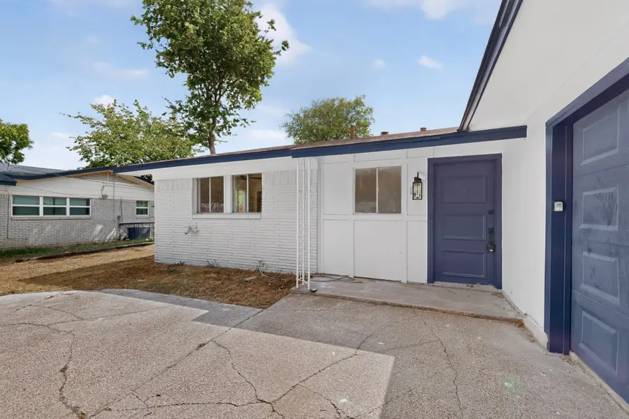 4649 South Drive W, Fort Worth, TX 76132 - #3