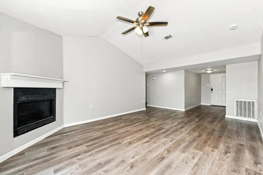 6213 Pine Street, Rowlett, TX 75089 - #2