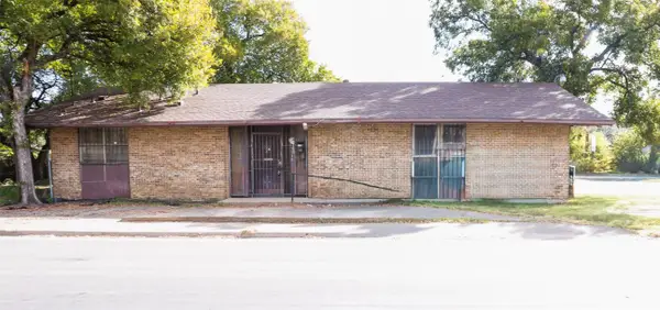 3530 Puget St, Dallas, TX 75212