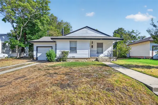 7420 Arlie Avenue, Fort Worth, TX 76116