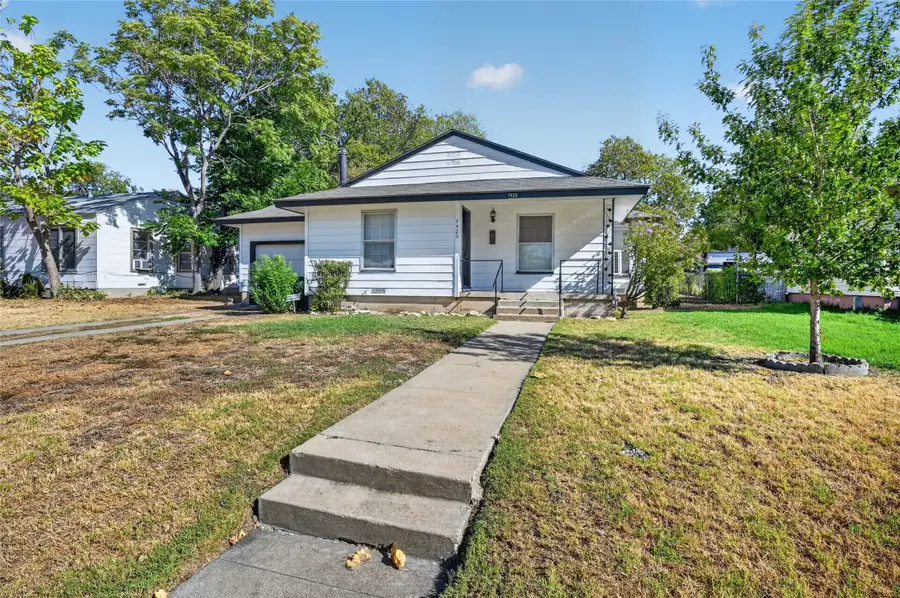 7420 Arlie Avenue, Fort Worth, TX 76116 - #2
