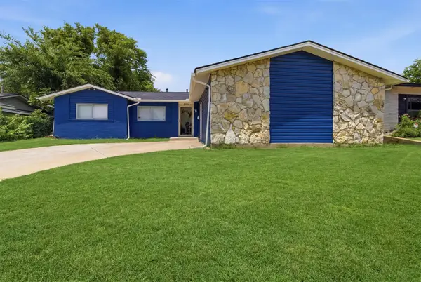 2729 Posey Drive, Irving, TX 75062