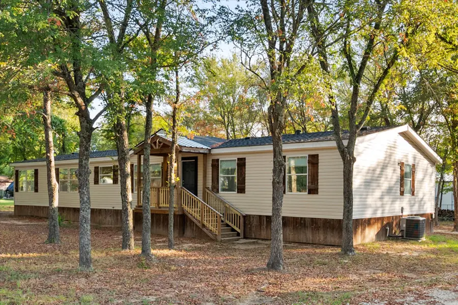 114 Kingswood Drive, Streetman, TX 75859 - #2