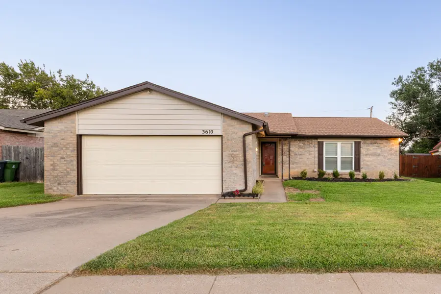 3610 Palomino Drive, Arlington, TX 76017 - #2