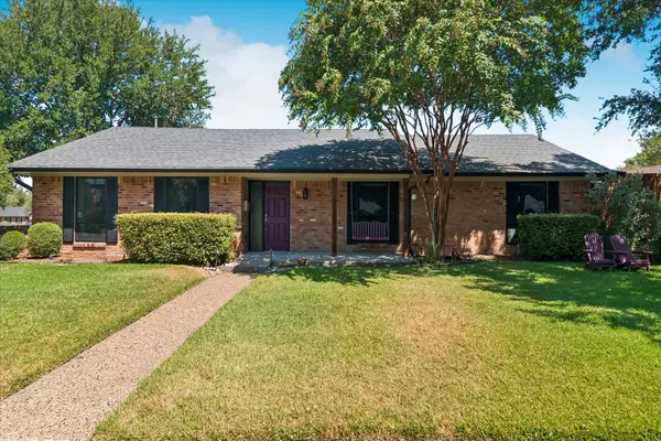 3207 Grantwood Drive, Dallas, TX 75229