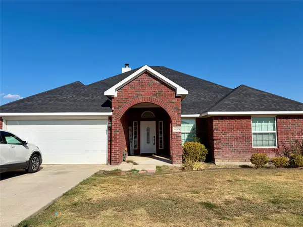 4009 Wagon Wheel Drive, Sanger, TX 76266