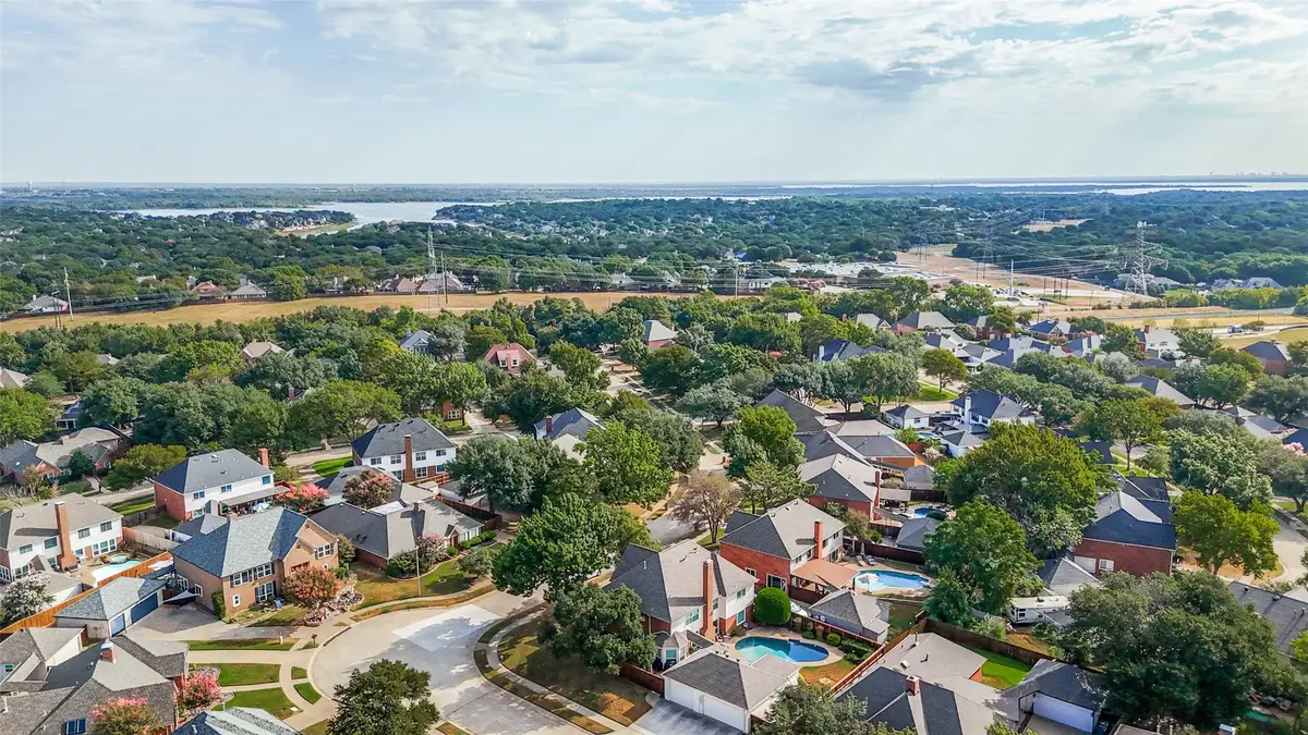 2250 Strathmore Drive, Highland Village, TX 75077 - #1