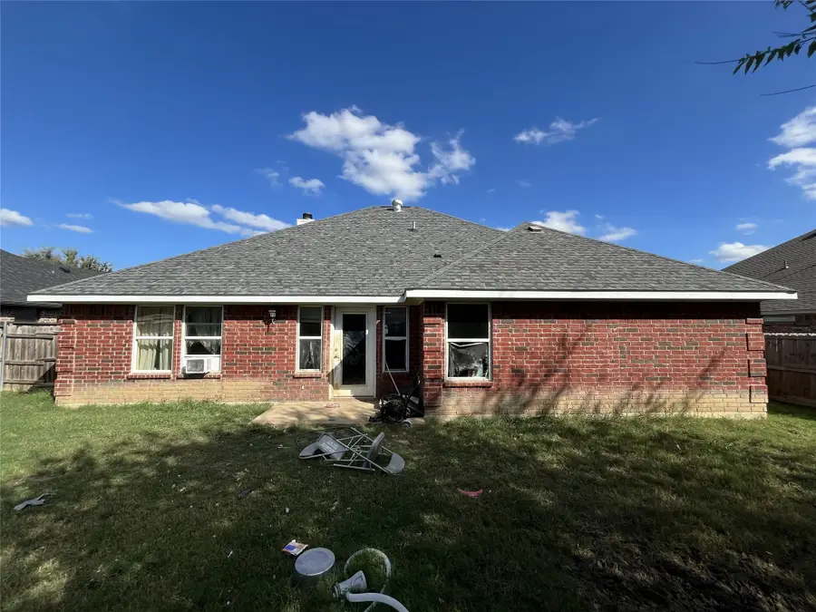 4004 Windmill Drive, Sanger, TX 76266 - #2