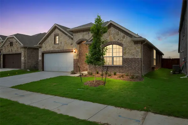 1337 Saddle Sky Trail, Fort Worth, TX 76052