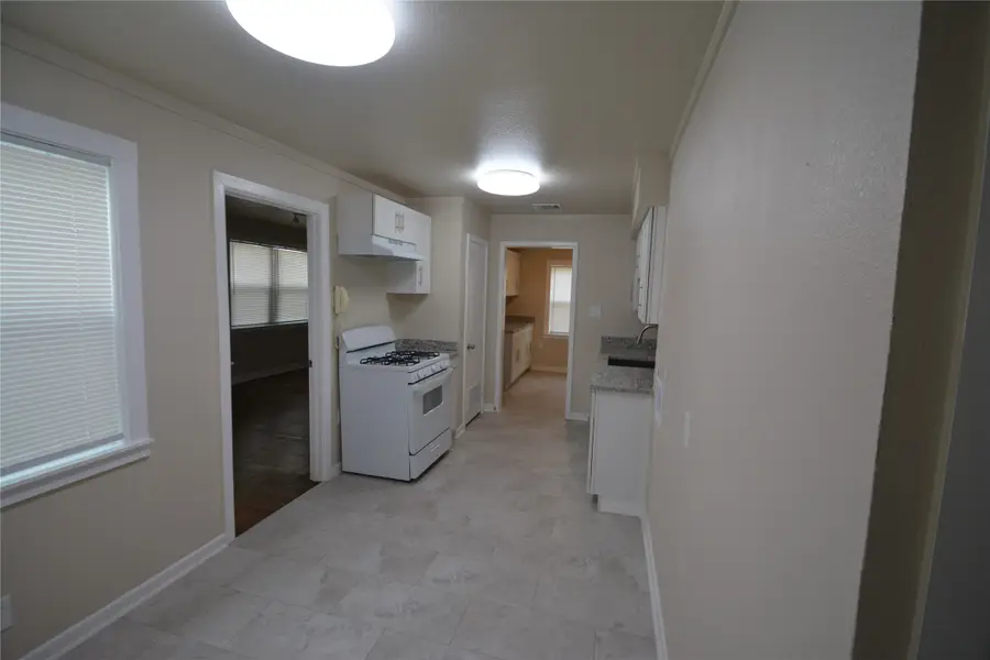 5309 Stanley Avenue, Fort Worth, TX 76115 - #3