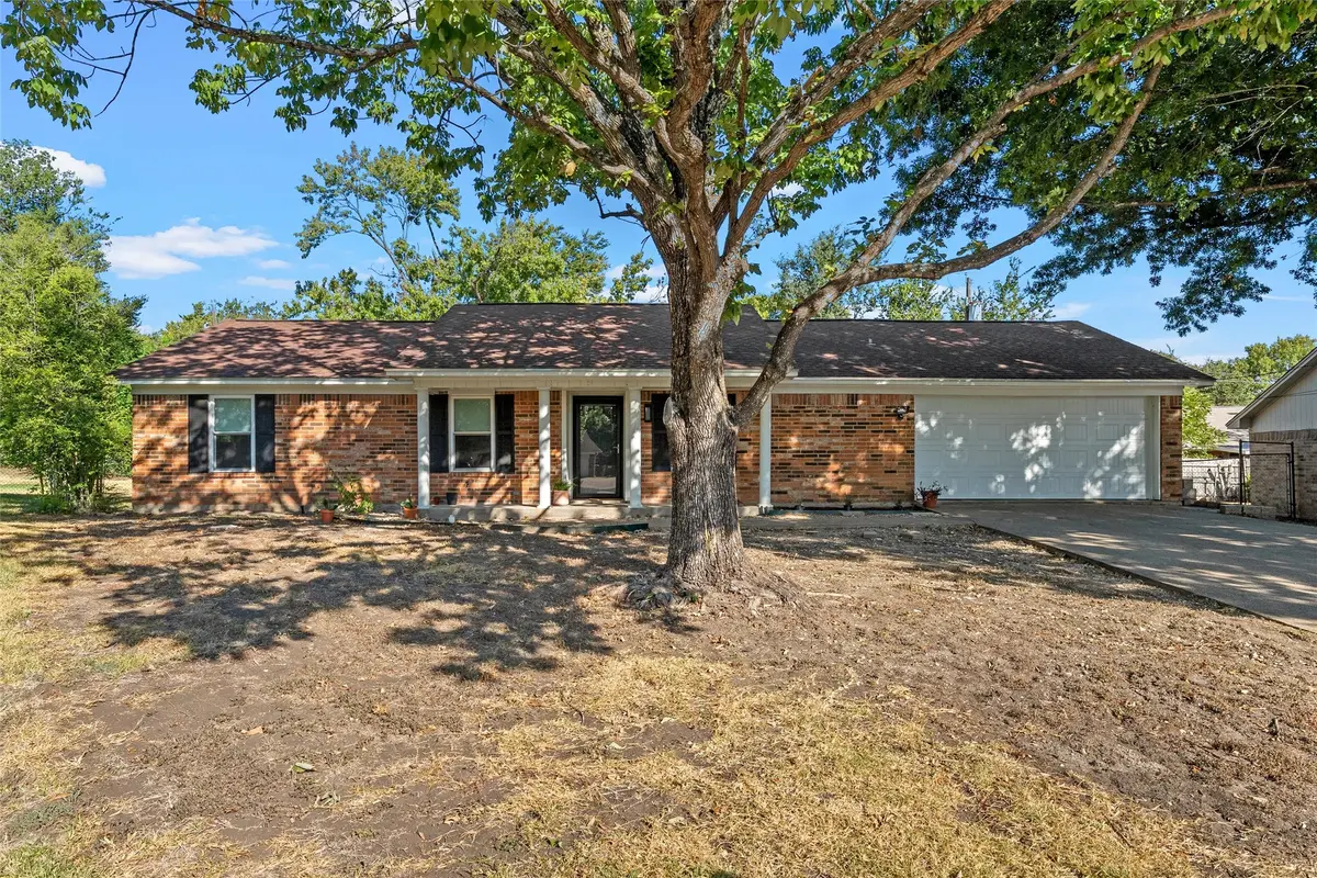 7113 Oxford Drive, Waco, TX 76712 - #1
