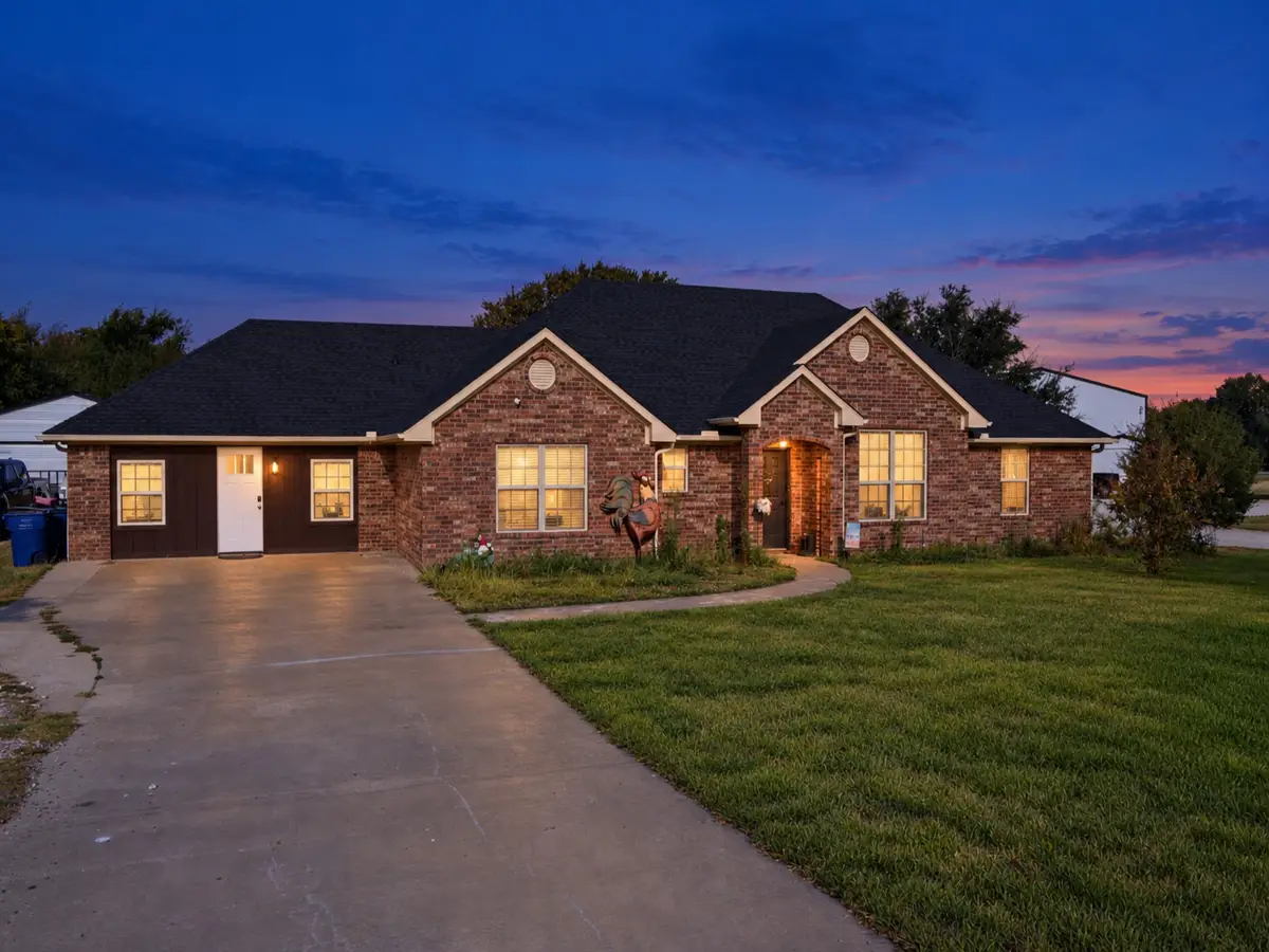 1813 County Road 123, Gainesville, TX 76240 - #1