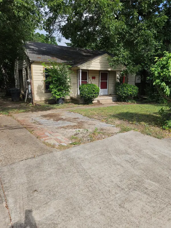 906 Signet Street, Dallas, TX 75203