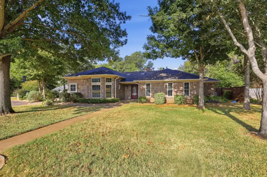 2809 Caprice Avenue, Denison, TX 75020 - #2