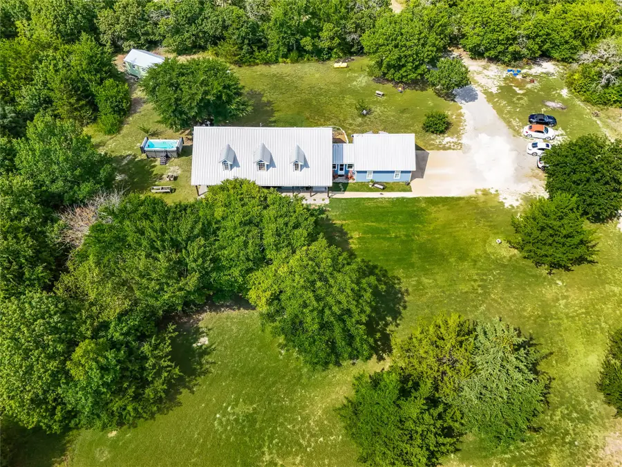 1088 Bub Hill Road, Whitewright, TX 75491 - #3