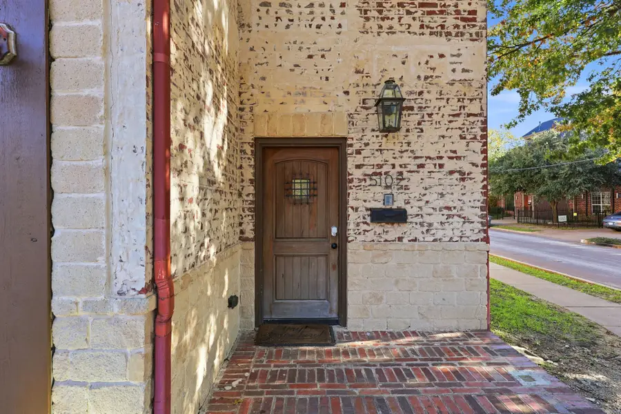 5102 Mission Avenue #5102B, Dallas, TX 75206 - #2