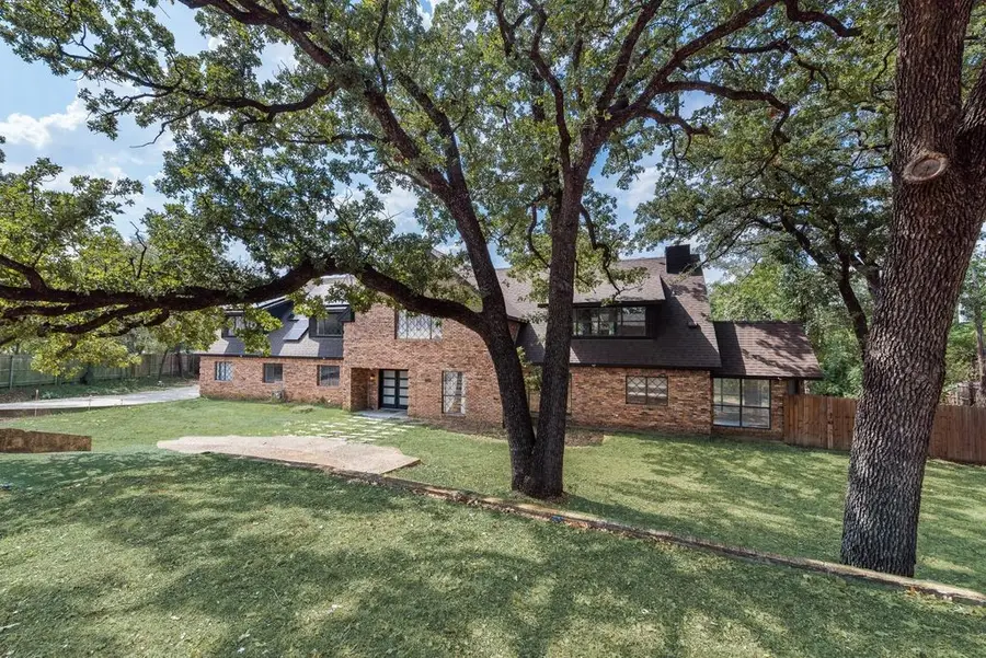 2114 Coral Drive, Arlington, TX 76010 - #2
