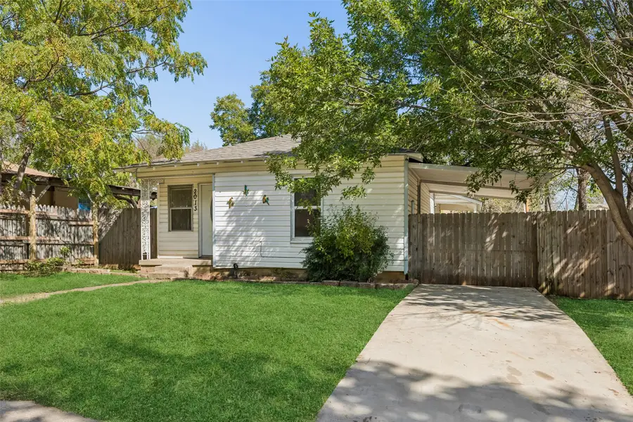 2013 Andrew Avenue, Fort Worth, TX 76105 - #2