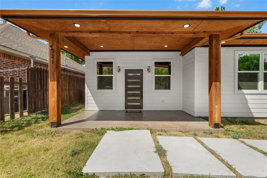 921 Bessie Street, Fort Worth, TX 76104 - #3