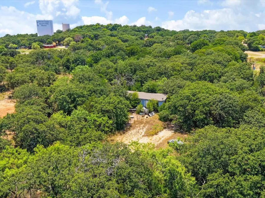 5613 Thousand Oaks Drive, Joshua, TX 76058 - #3