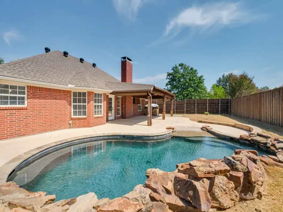 1005 Diane Street, Aubrey, TX 76227 - #3