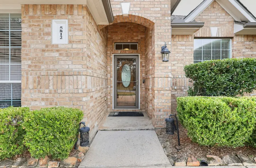 5812 Orchard Trail Drive, Pearland, TX 77581 - #3
