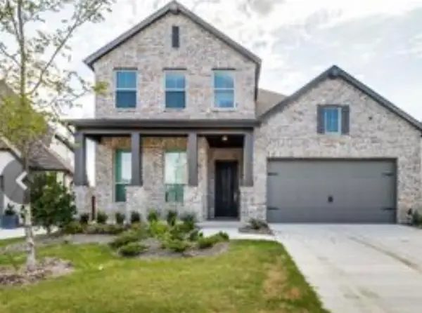 503 N Eagle Point Road, Van Alstyne, TX 75495