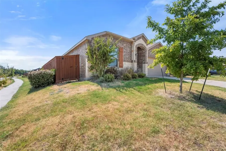 2901 Panhandle Drive, Heartland, TX 75126 - #2