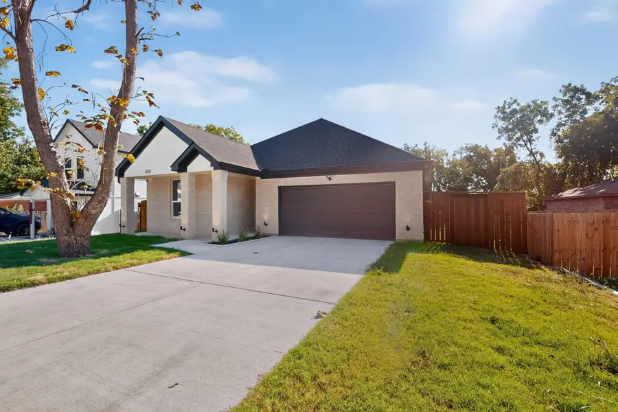 403 S Medora Street, Terrell, TX 75160 - #3
