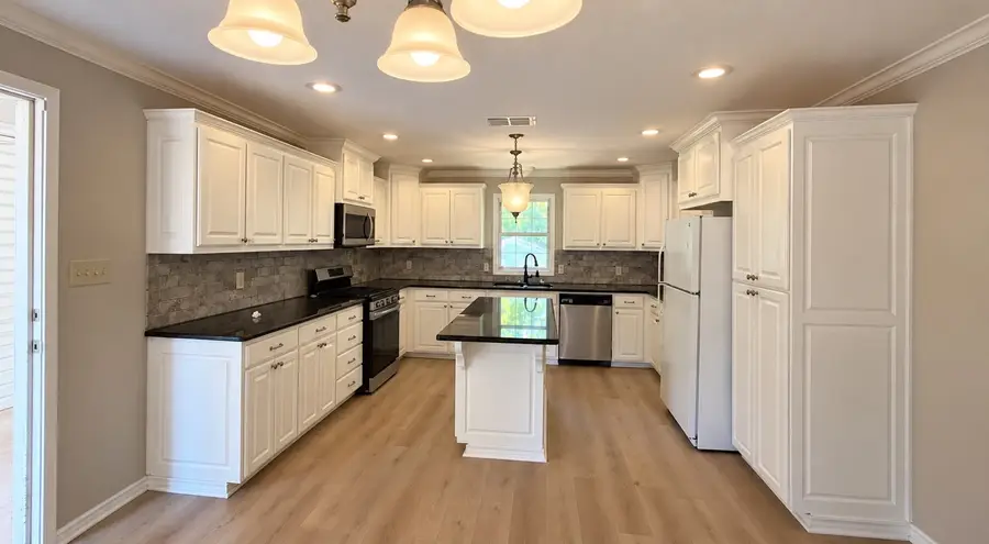 1313 Silver Falls, Longview, TX 75604 - #3