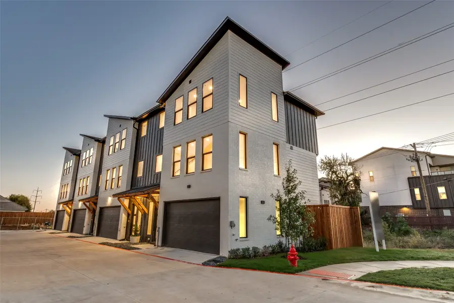 3940 Spring Valley Road #6, Farmers Branch, TX 75001 - #2