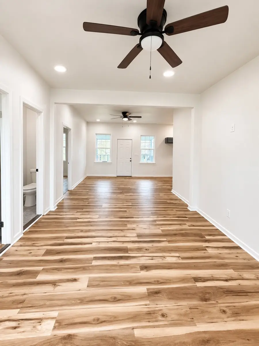 309 E Pine Street, Jacksboro, TX 76458 - #2
