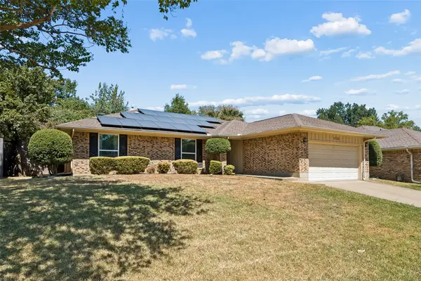 5729 Sage Bloom Drive, Arlington, TX 76017