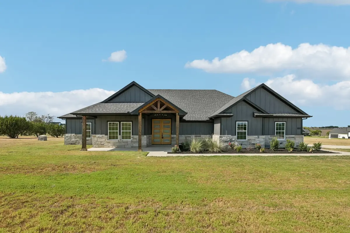 6605 Buffalo Ridge Circle, Godley, TX 76044 - #1
