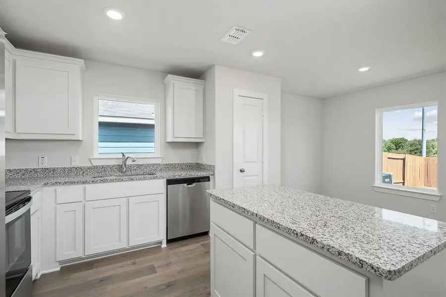 4906 Fillmore Drive, Greenville, TX 75401 - #2