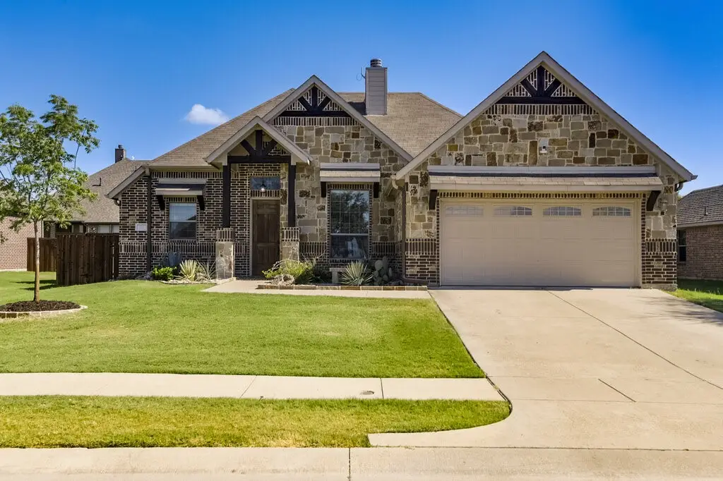 115 Traveller Street, Waxahachie, TX 75165 - #1