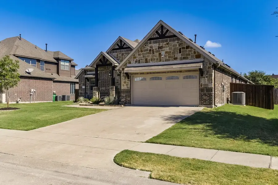 115 Traveller Street, Waxahachie, TX 75165 - #2