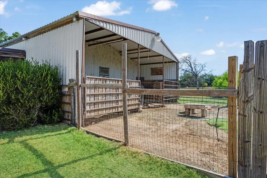 7634 Preston Road, Denison, TX 75020 - #3