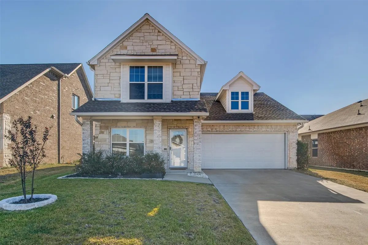 105 Mitchell Circle, Terrell, TX 75160 - #1