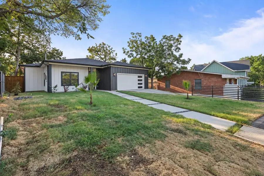 1111 S Tyler Street, Dallas, TX 75208 - #2